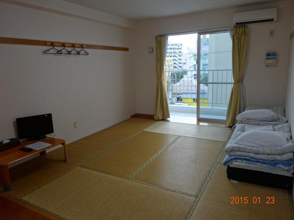 Minshuku Getto Hotel Naha Room photo